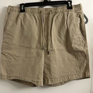 American Eagle men’s drawstring shorts medium